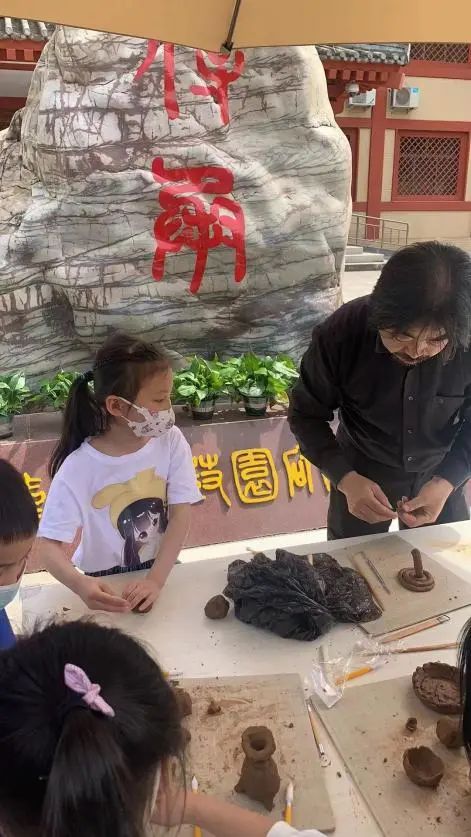 传承中华文脉 坚定文化自信——中华石鼓园研学基地开展周文化公益公开课活动