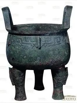 宝博微课堂:西周蕉叶纹鼎 宝博微课堂:西周蕉叶纹鼎