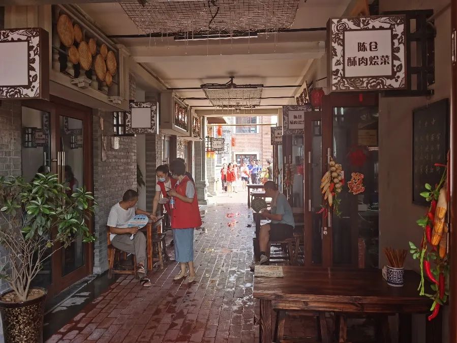 宝鸡青铜器博物院开展“弘扬志愿服务精神 助力全国 文明城市创建”志愿服务活动 宝鸡青铜器博物院开展“弘扬志愿服务精神 助力全国 文明城市创建”志愿服务活动