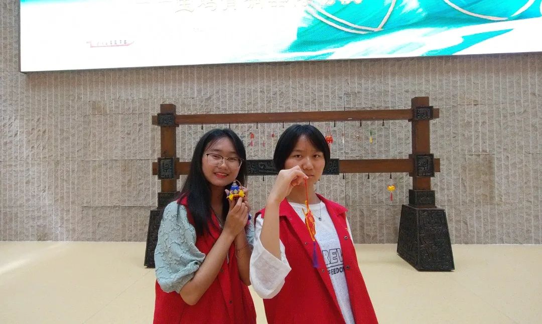 粽叶飘香五月五、浓情端午共安康