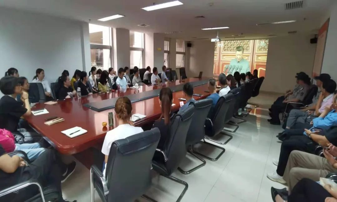 立足职能促发展  砥砺奋进开新局