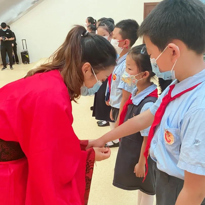 粽叶飘香五月五、浓情端午共安康