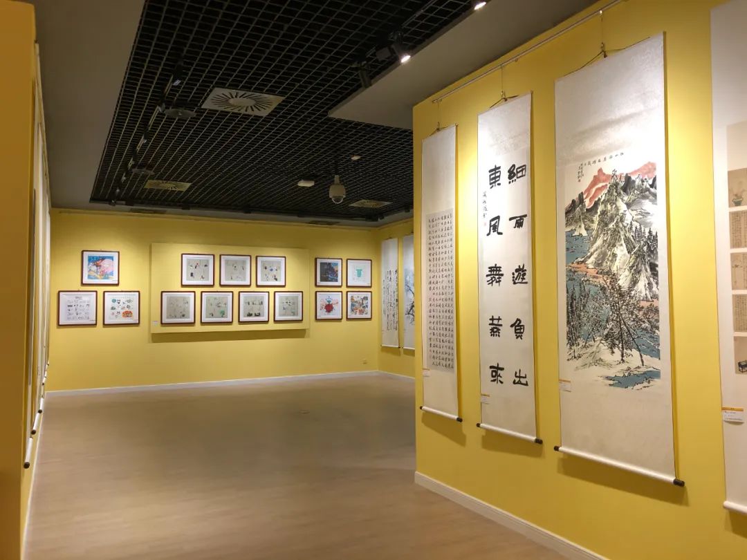 纪念毛泽东同志在延安文艺座谈会上的讲话发表80周年|《艺•疫》书画篆刻作品展在我院展出 纪念毛泽东同志在延安文艺座谈会上的讲话发表80周年|《艺•疫》书画篆刻作品展在我院展出