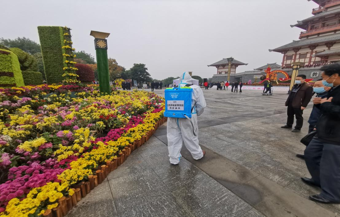 强化服务意识  提升保障水平  打造优质景区