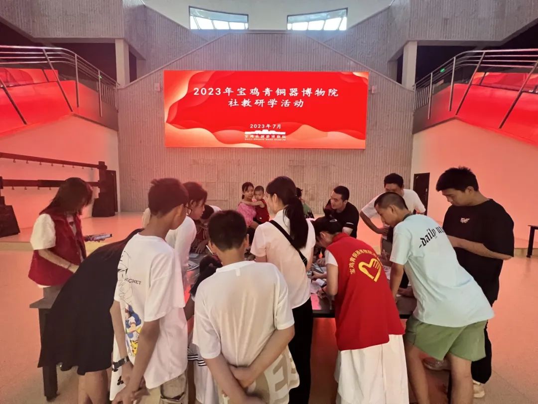 博物馆奇妙夜 尽展“青铜之美” 博物馆奇妙夜 尽展“青铜之美”