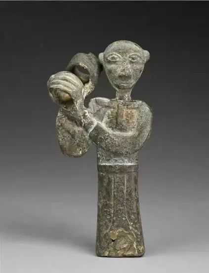 宝鸡古(弓鱼)国文物亮相《古蜀瑰宝》见证文明交流互鉴 宝鸡古(弓鱼)国文物亮相《古蜀瑰宝》见证文明交流互鉴