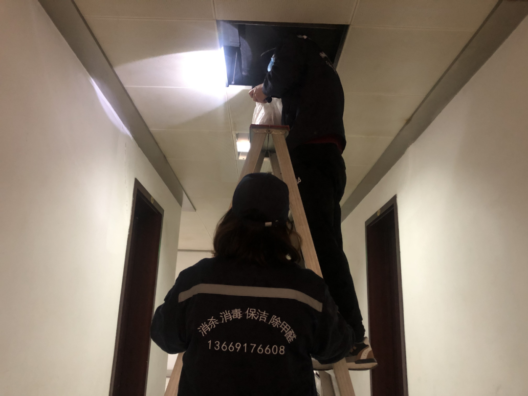 强化服务意识  提升保障水平  打造优质景区