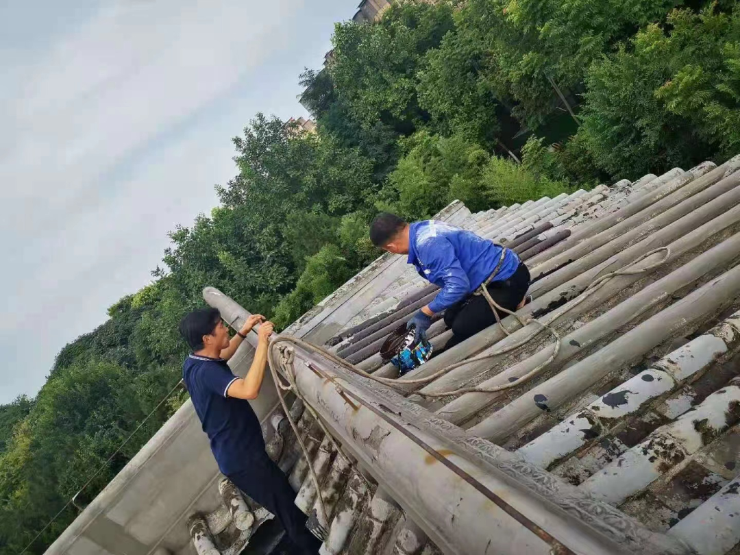 强化服务意识  提升保障水平  打造优质景区