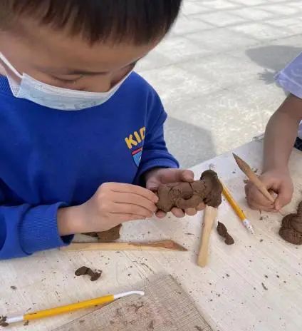 传承中华文脉 坚定文化自信——中华石鼓园研学基地开展周文化公益公开课活动