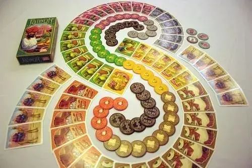 铜镜博览会之五——从博局镜看古代“桌游” 铜镜博览会之五——从博局镜看古代“桌游”