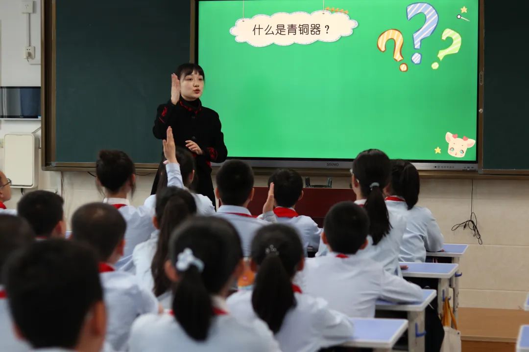 科技之春伴我行——流动博物馆进校园 科技之春伴我行——流动博物馆进校园