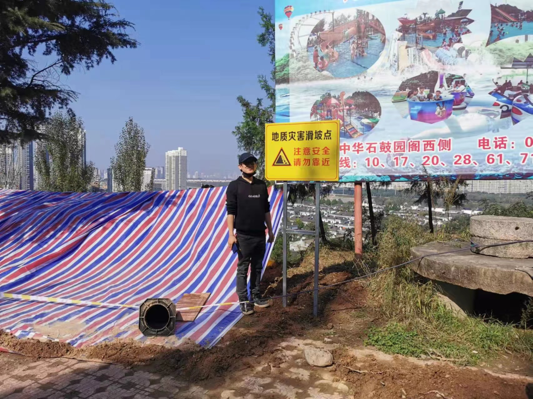 强化服务意识  提升保障水平  打造优质景区