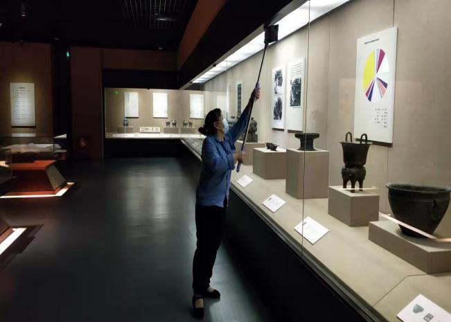 强化服务意识  提升保障水平  打造优质景区