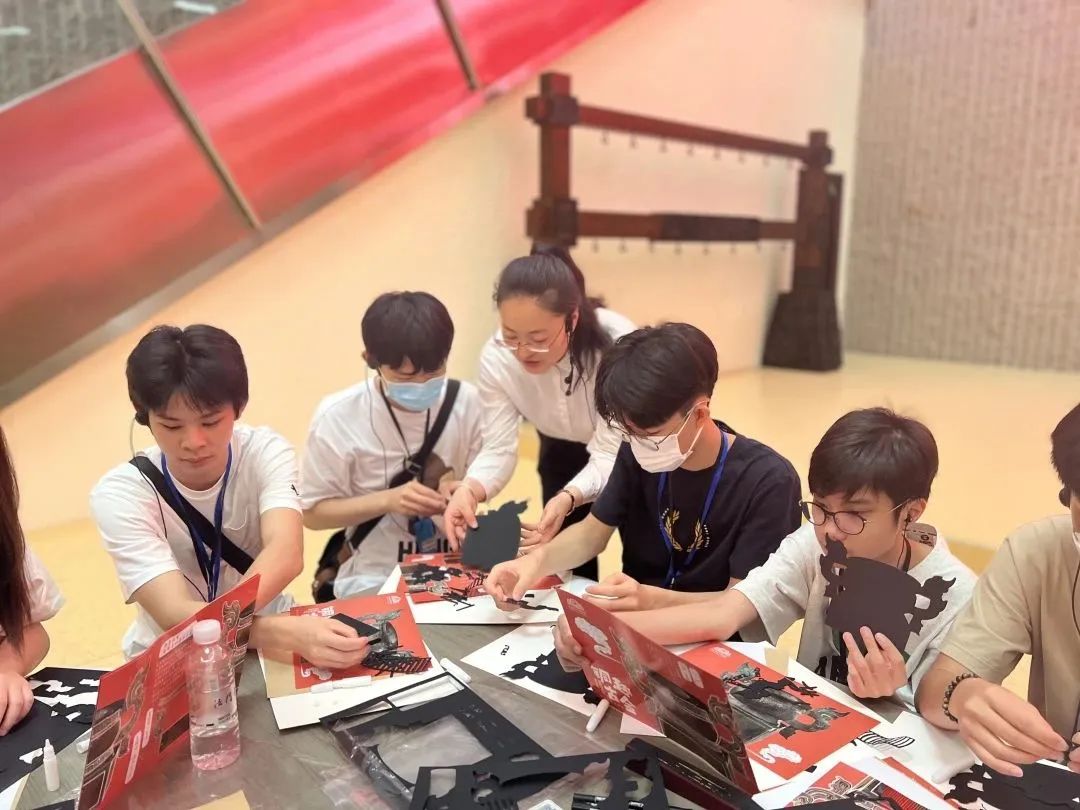 宝鸡青铜器博物院为“魅力陕西·问学长安”香港青年学生国情研习营开展主题教育活动 宝鸡青铜器博物院为“魅力陕西·问学长安”香港青年学生国情研习营开展主题教育活动