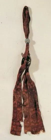 宝博微课堂:汉龙纹韘形佩 宝博微课堂:汉龙纹韘形佩