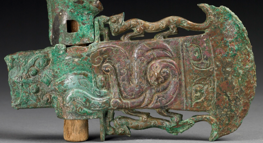 宝博微课堂:西周人头銎内钺 宝博微课堂:西周人头銎内钺